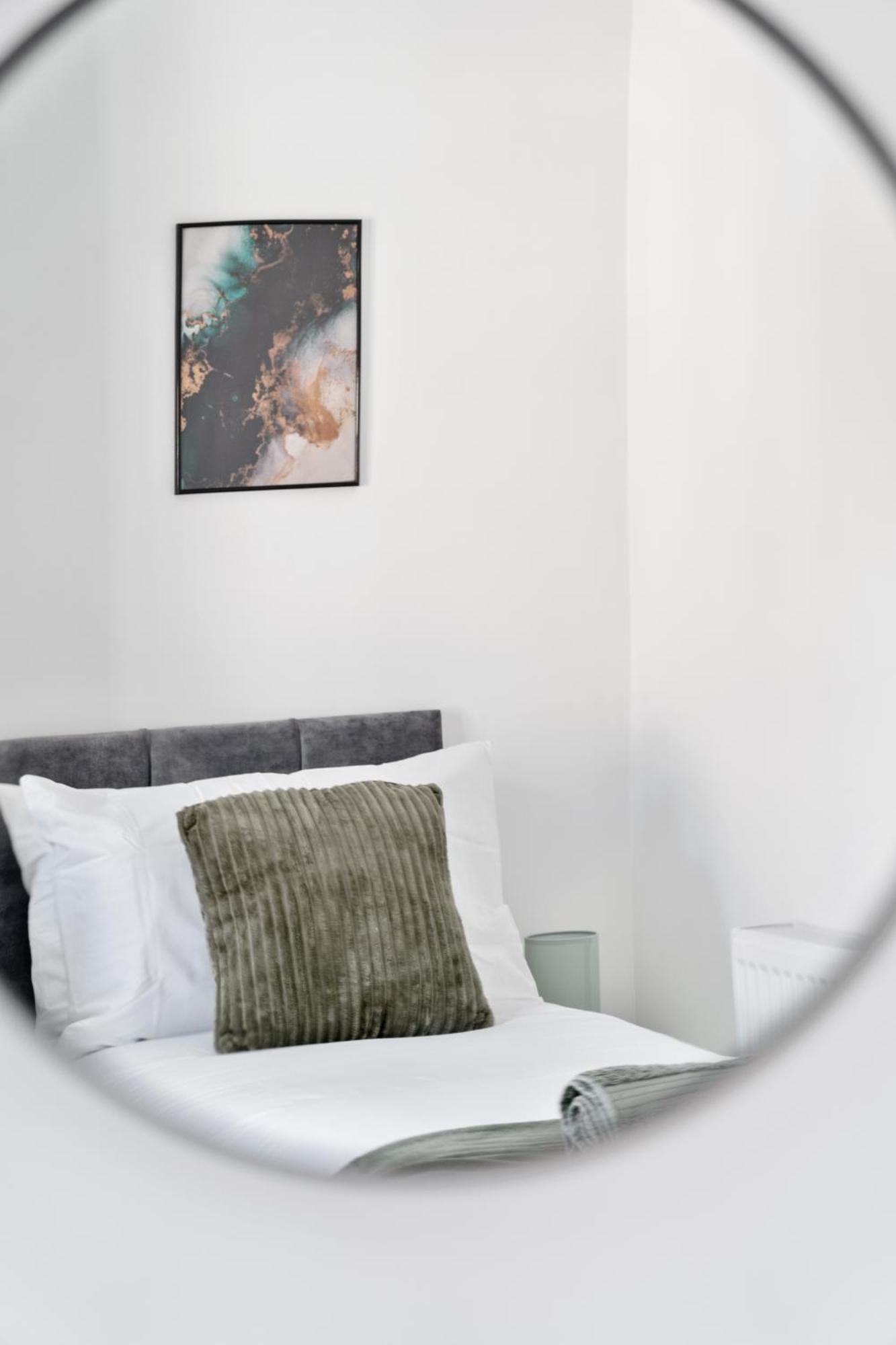 Cosy Perfect For Business & Families * Leicester