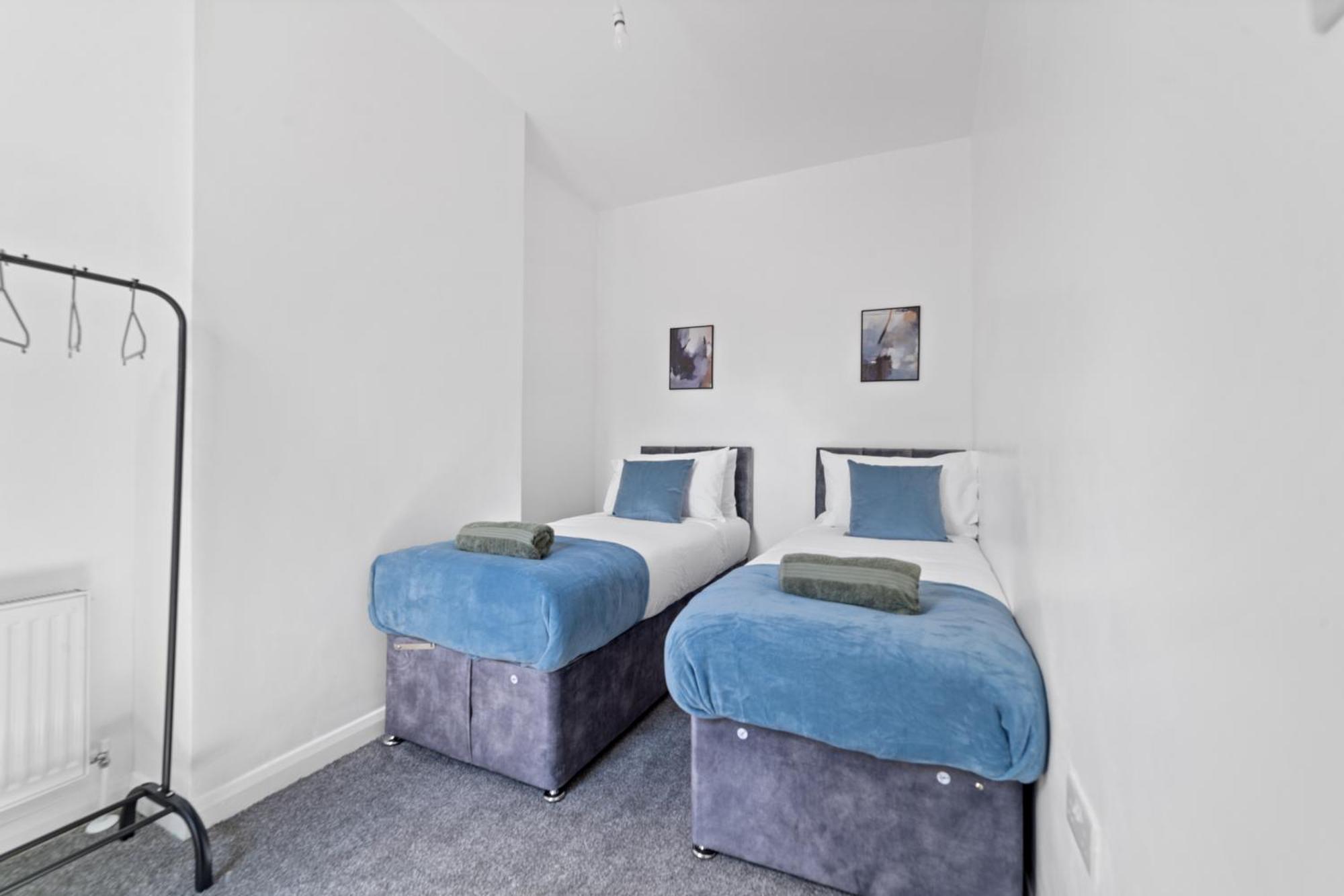 Cosy Perfect For Business & Families *