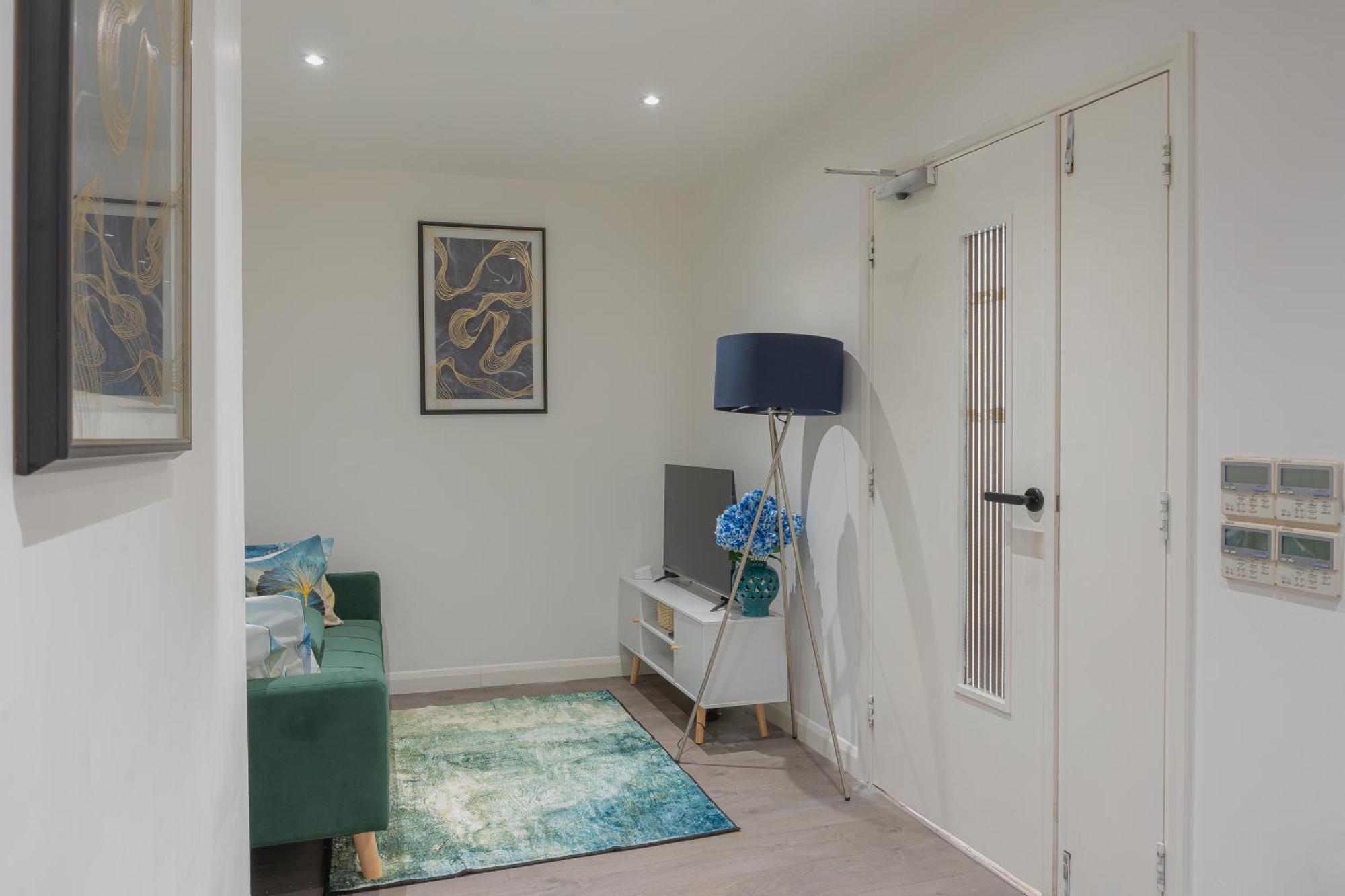 2br-sleeps5-citycentre-ws98 Apartment Leicester