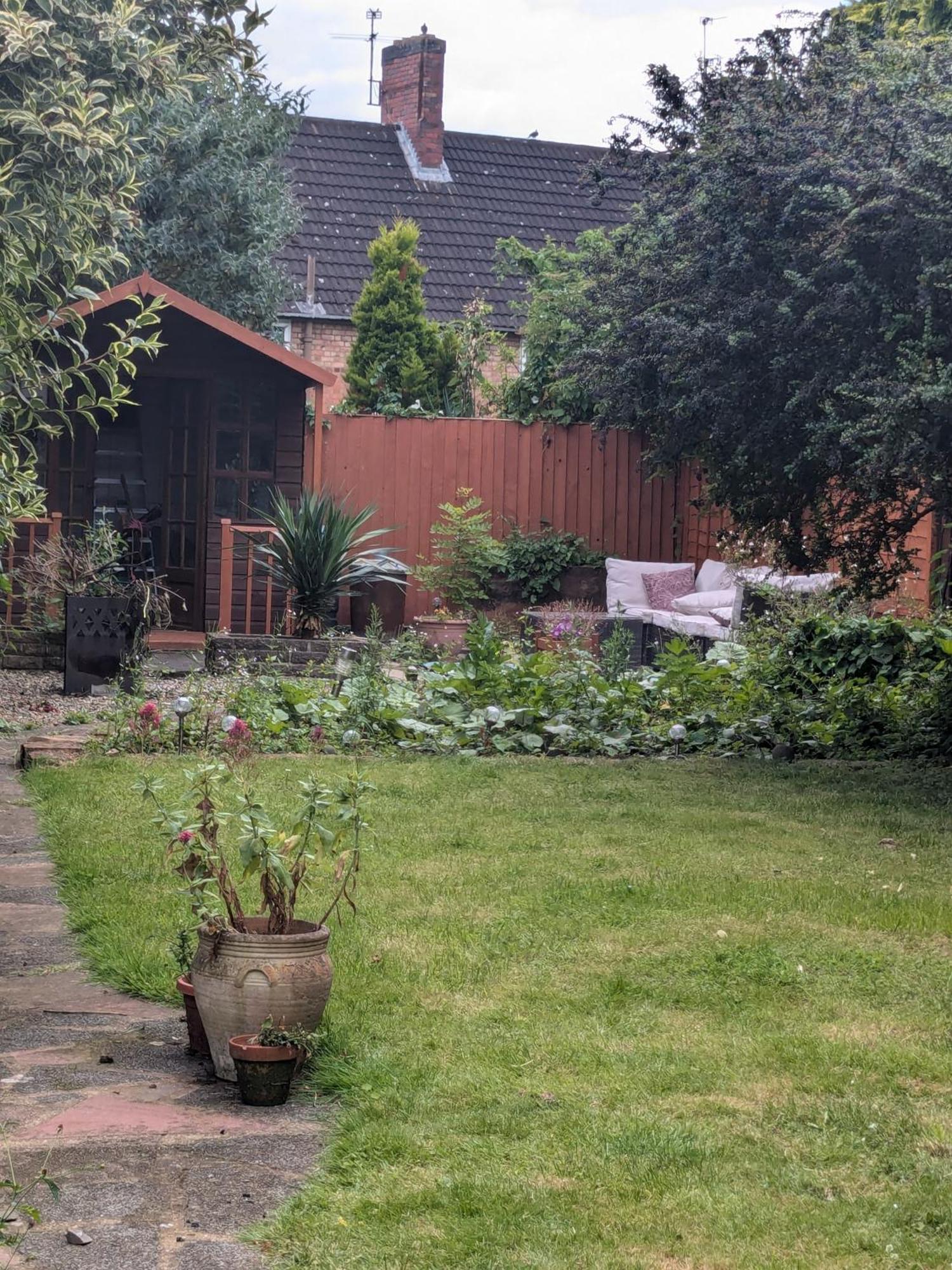 Bright Double Approx 2 Mile From Centre Homestay *