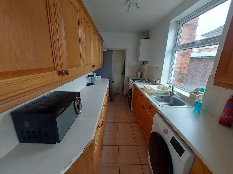 Spacious-city-late Self Checkin Apartment *