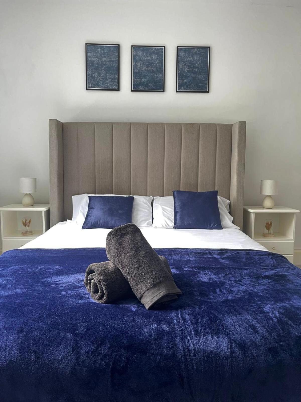 Apartment Private Two Bedroom Deluxe With Large Garden And Free Parking Leicester