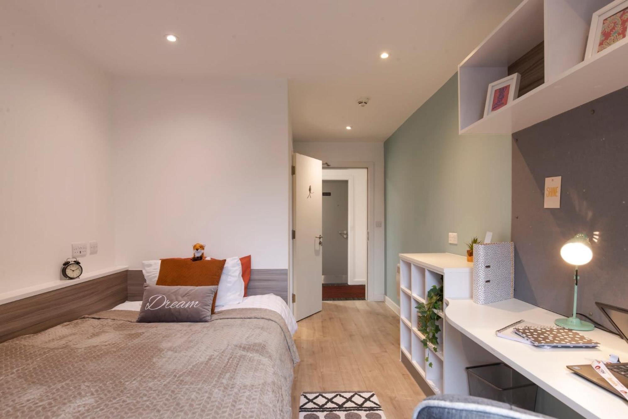 Apartment Modish Student In