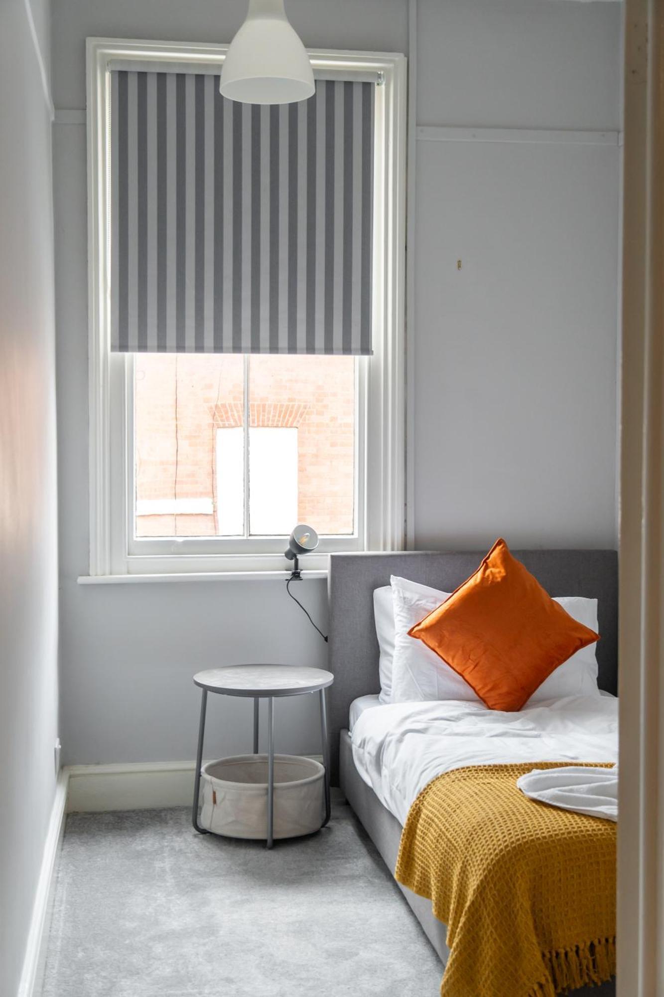Holiday home Spacious Victorian For 10 Across Royal Infirmary With Free Parking Leicester