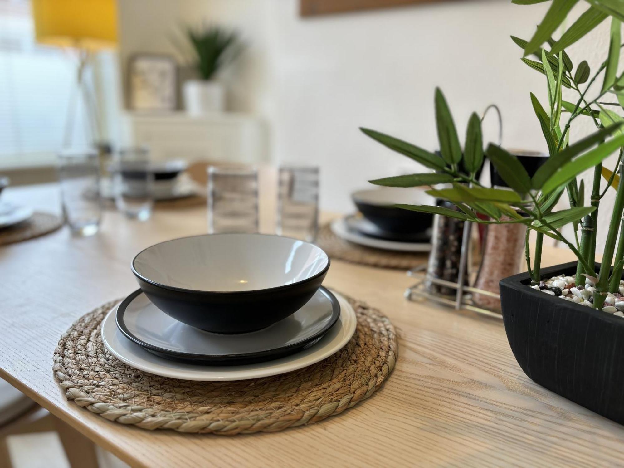 West End Terrace - Free Parking Holiday home *