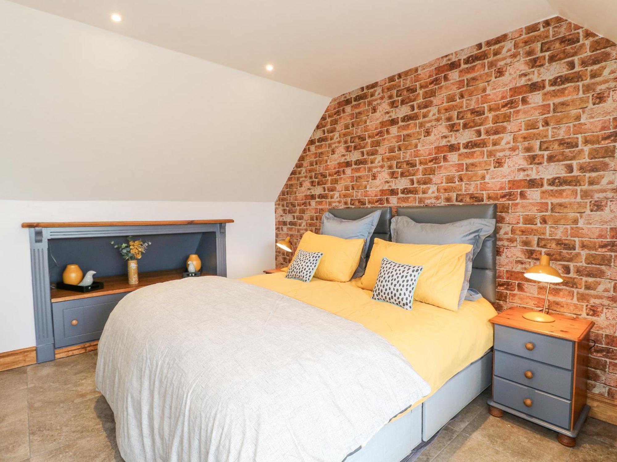 Fourways Loft * Leicester