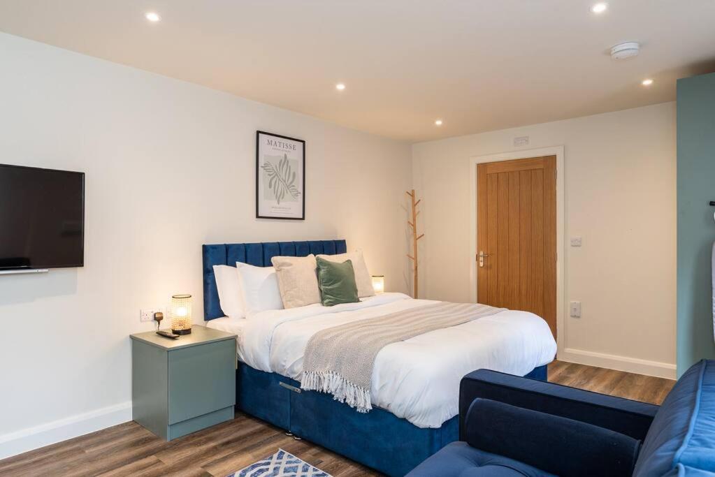 Haven - Comfortable 8 Apartment Leicester