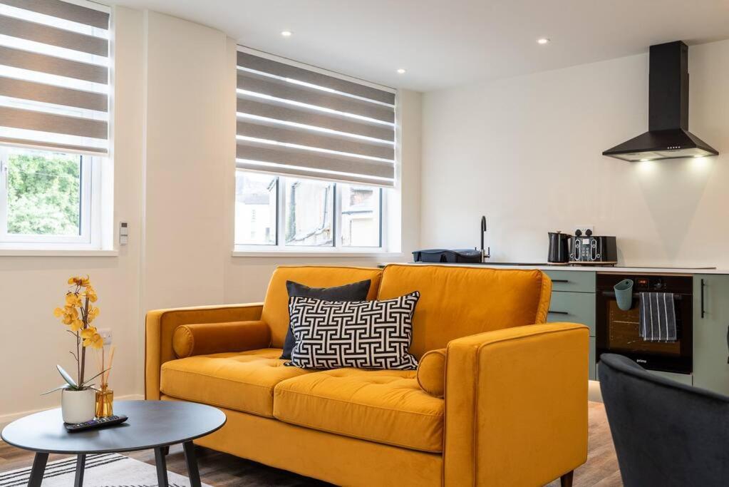 Aurum - Stylish 1-bed 6