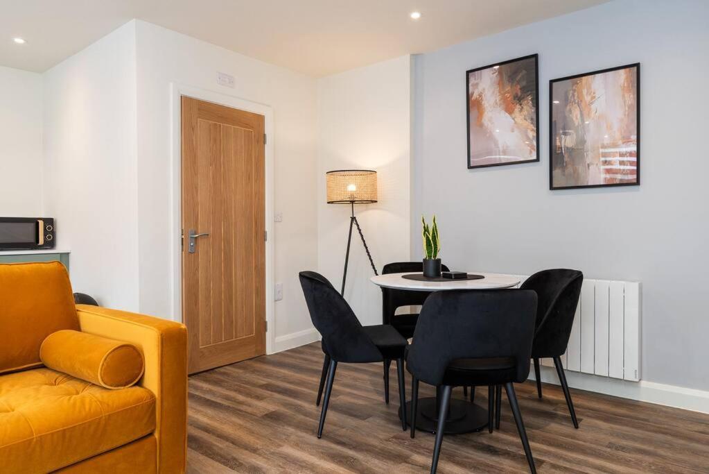 Aurum - Stylish 1-bed 6 Apartment