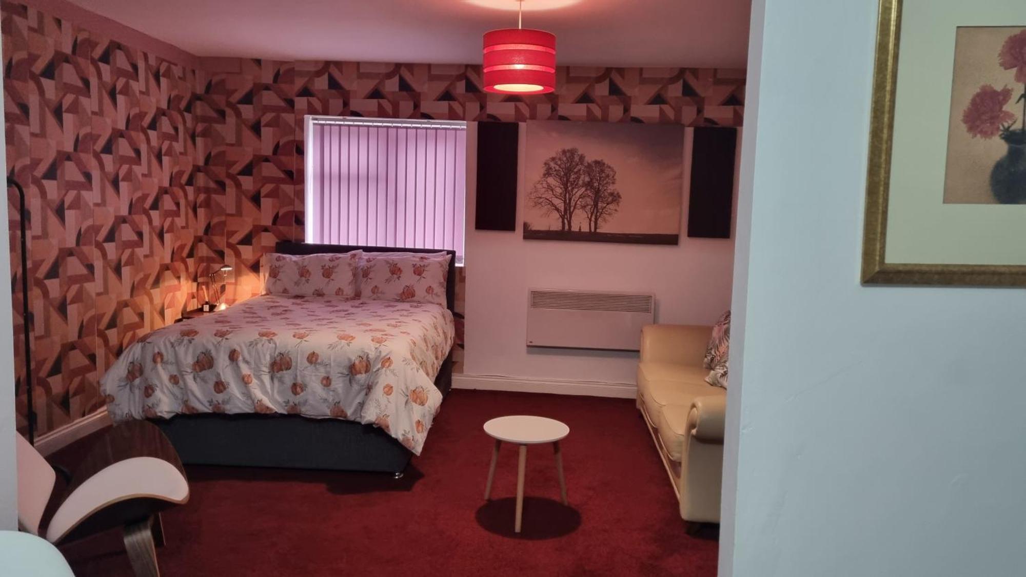 3 Apartment *