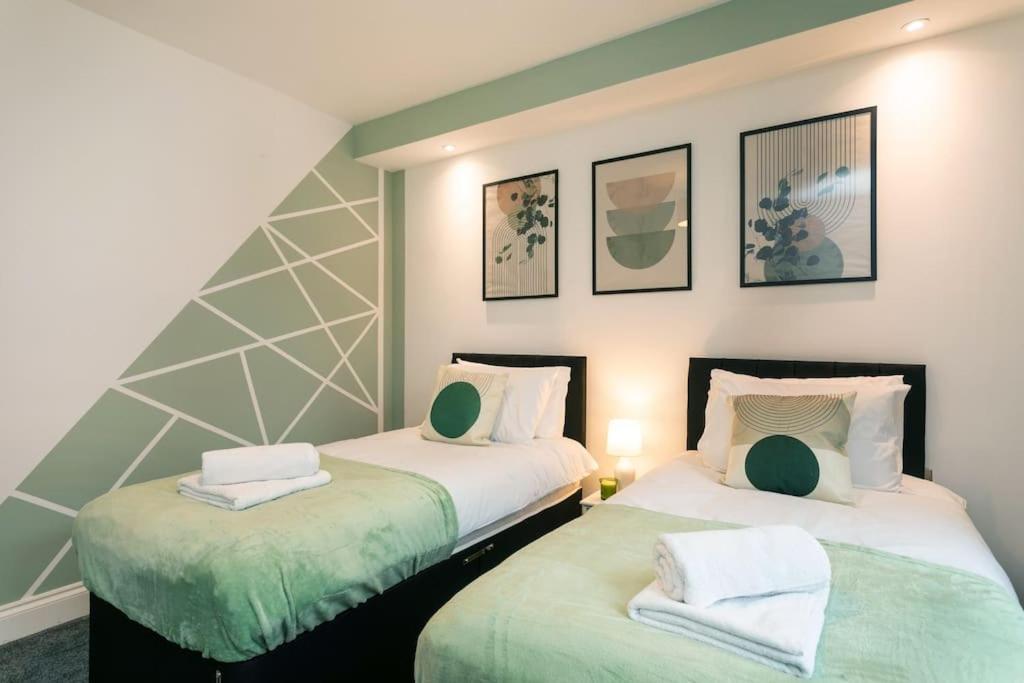 Holiday home Contractors Wifi Freeparking Smarttv