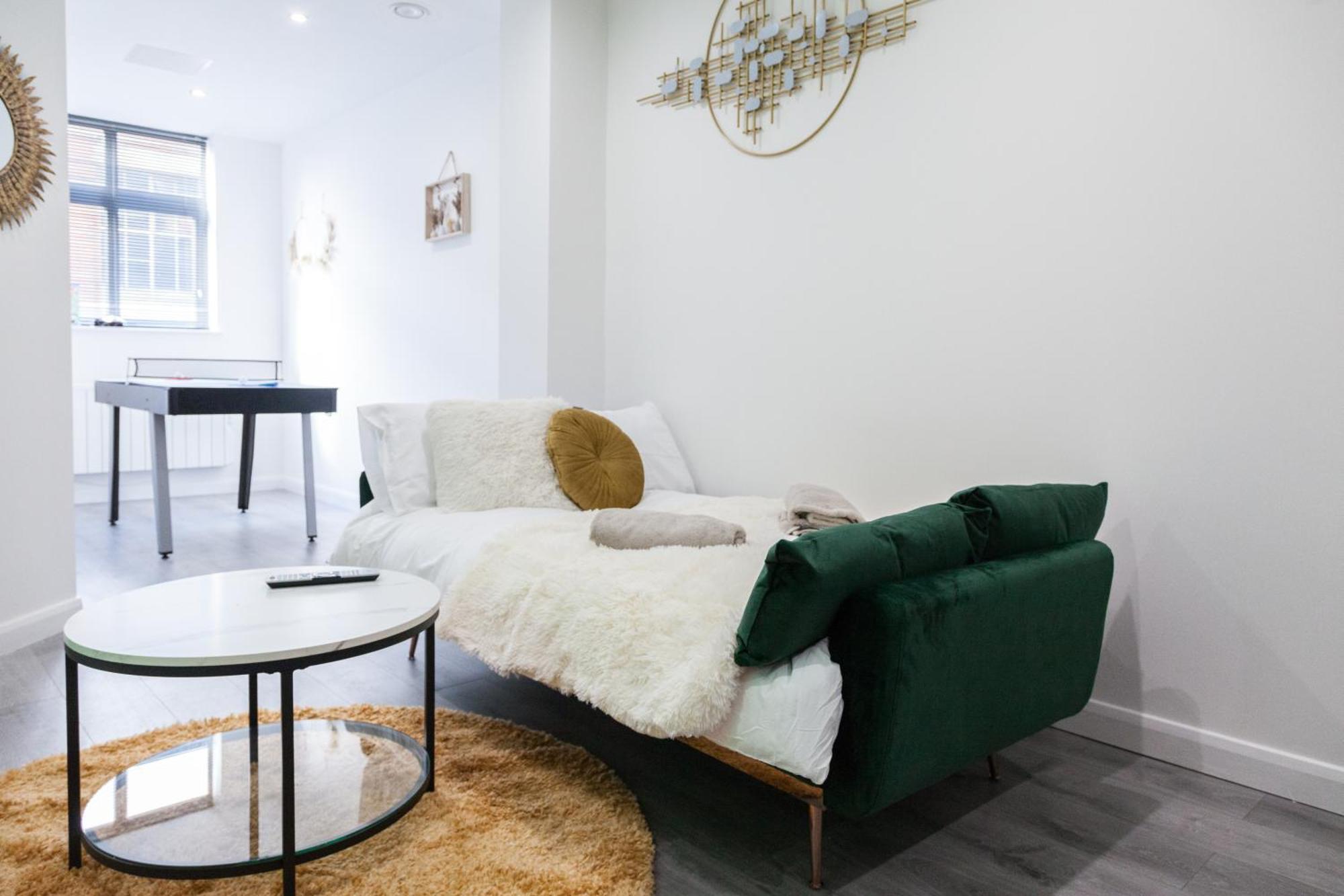 Opulent - 1 Bedroom Centre Apartment Leicester