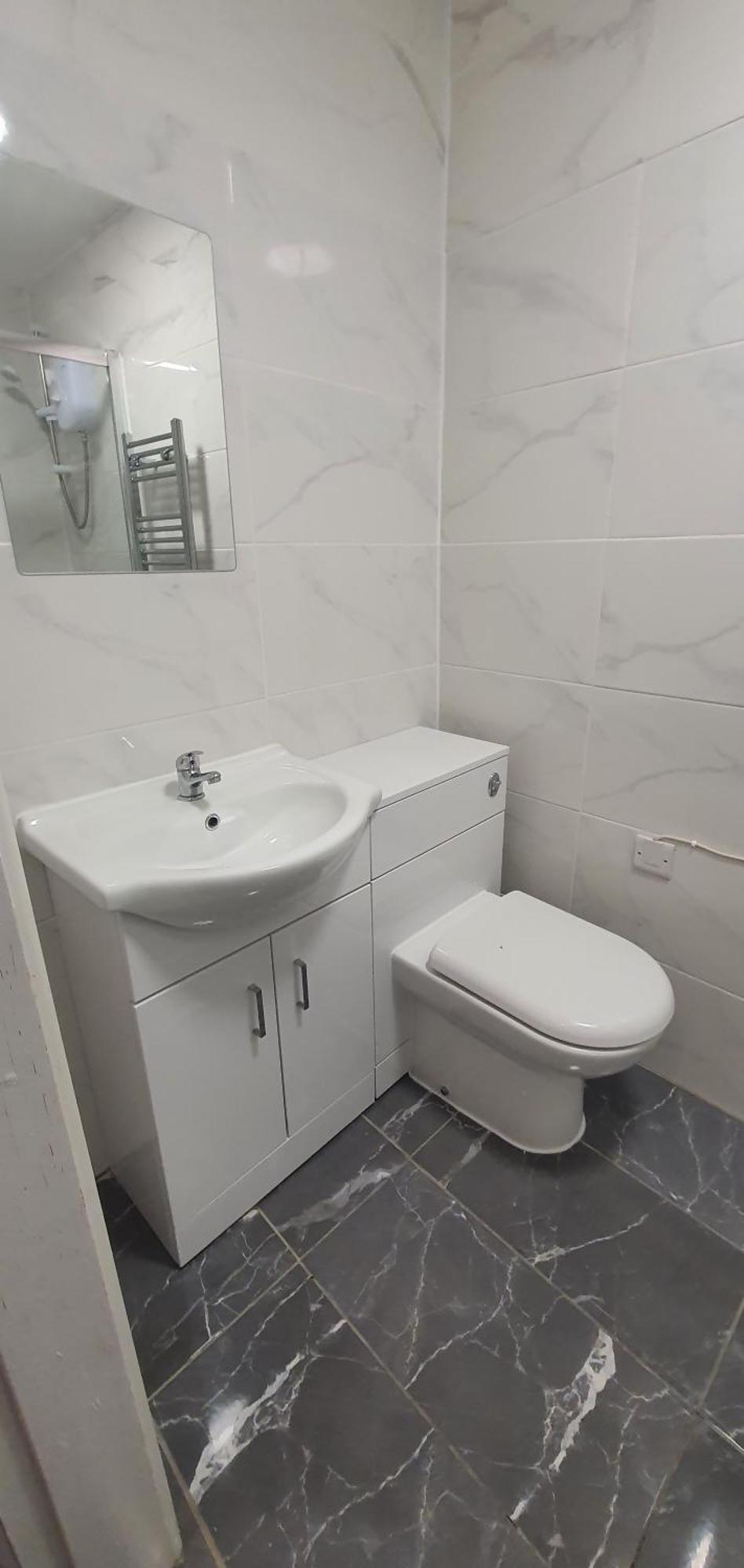 Luxury One Bed Flat In *