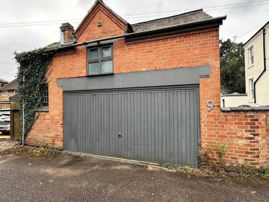 Apartment Cosy 1-bed Near Centre *