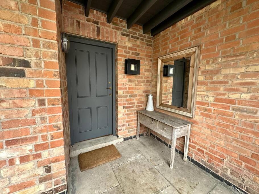 Apartment Cosy 1-bed Near Centre *