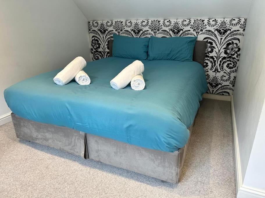 Cosy 1-bed Near Centre *