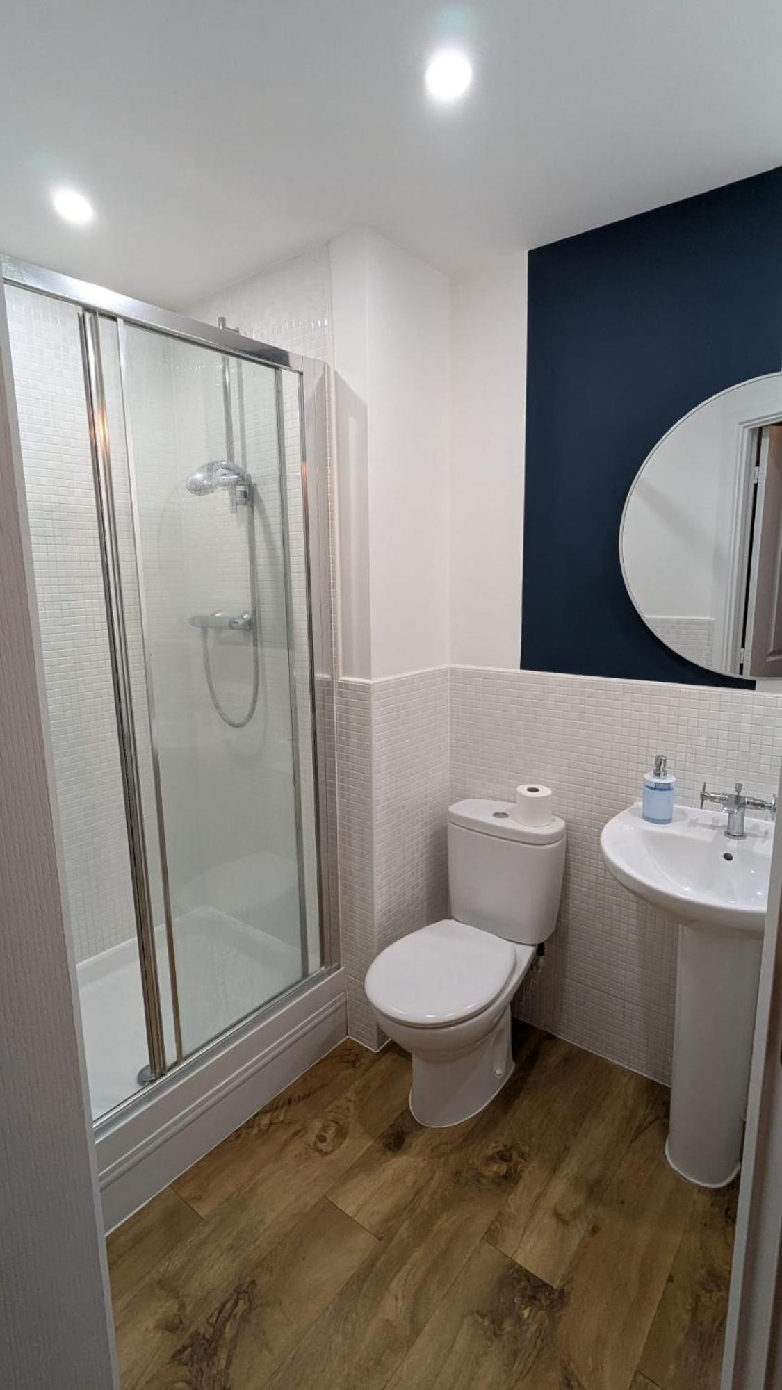Modern From At Elm Tree House Holiday home