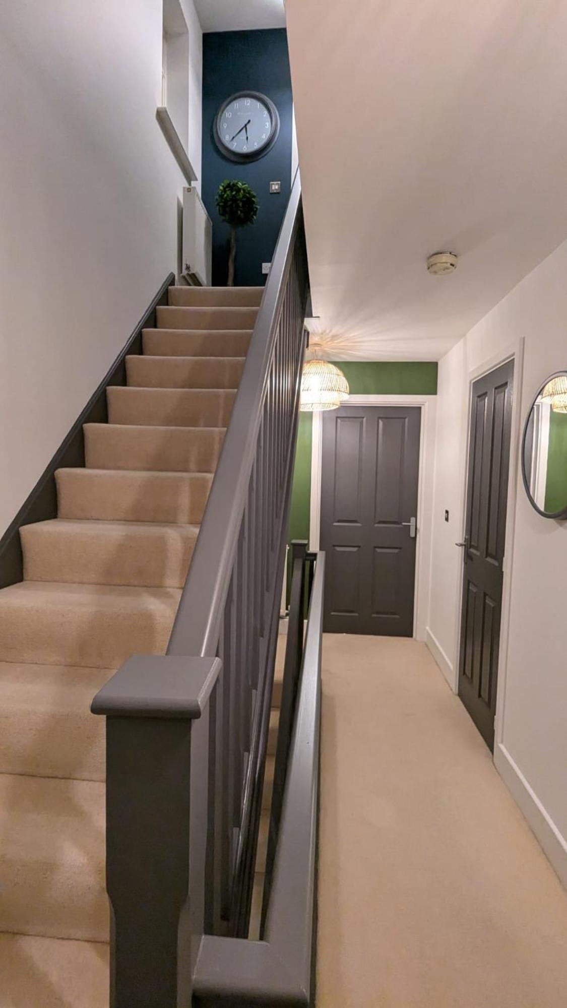 Holiday home Modern From At Elm Tree House Leicester