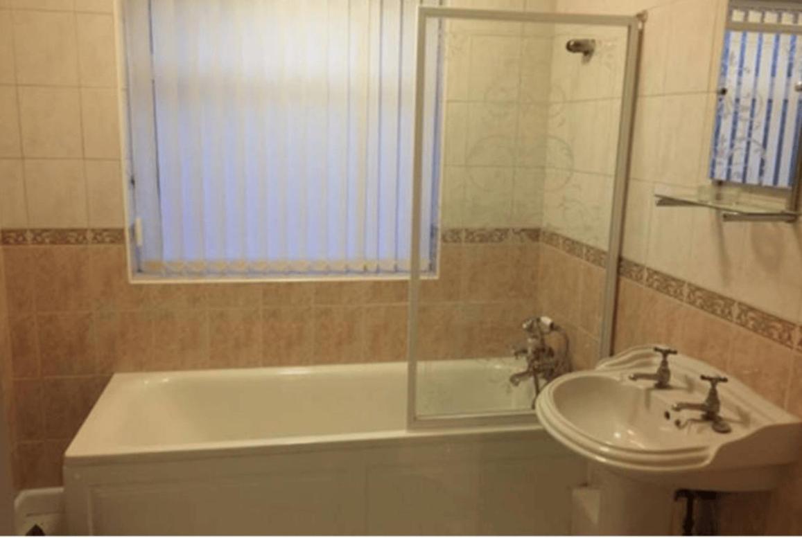 Guest house In Guest - Cheerful Big Size In Leicester
