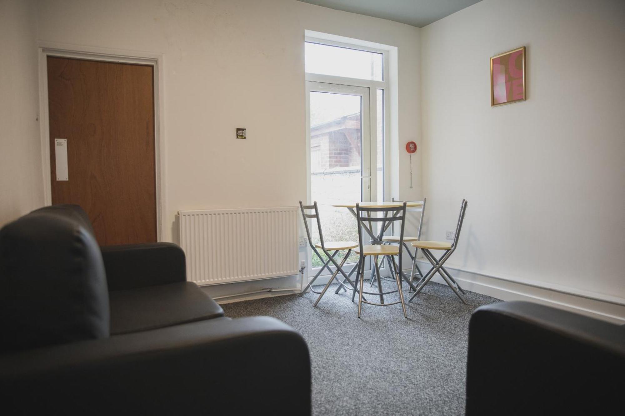 Guest house In Guest - Spacious Double In Leicester