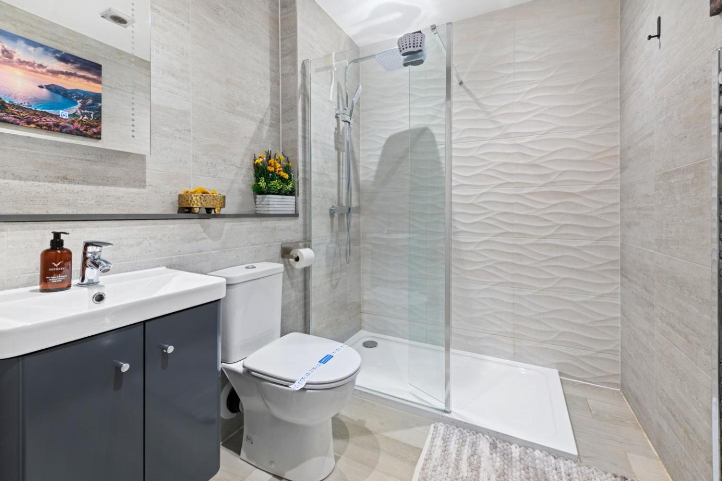 Luxurious Flat At Town Leicester