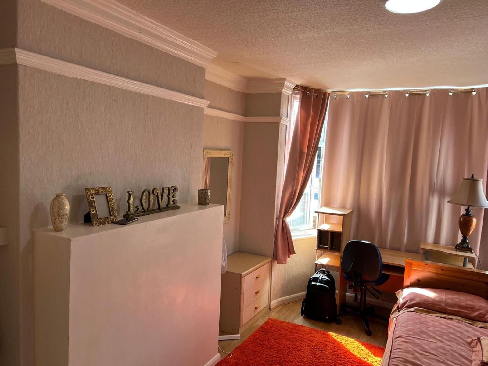 Pc House Guest house