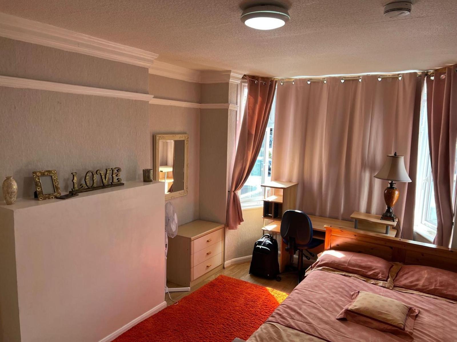 Pc House Guest house Leicester