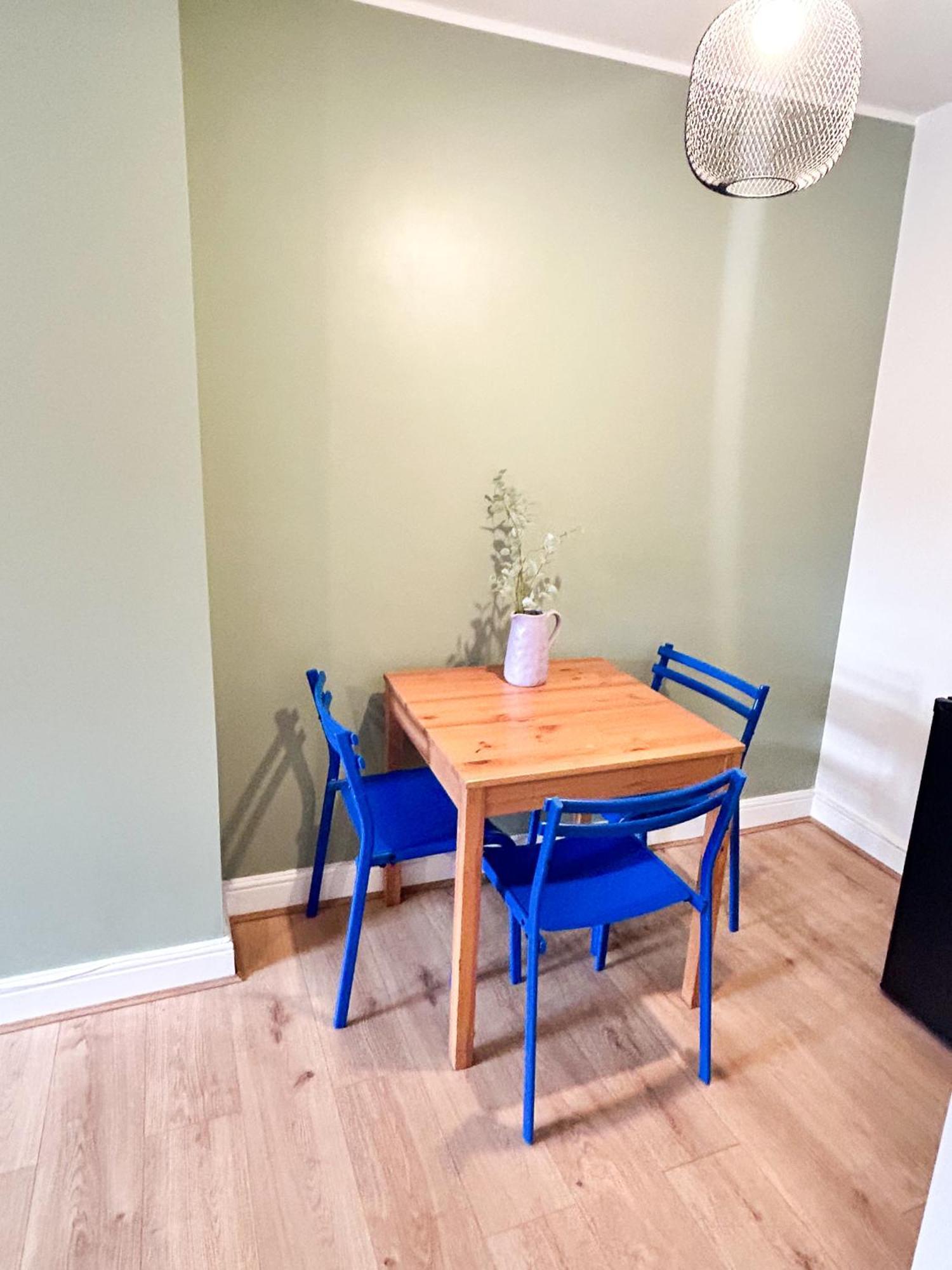 Granby F-3 Apartment *