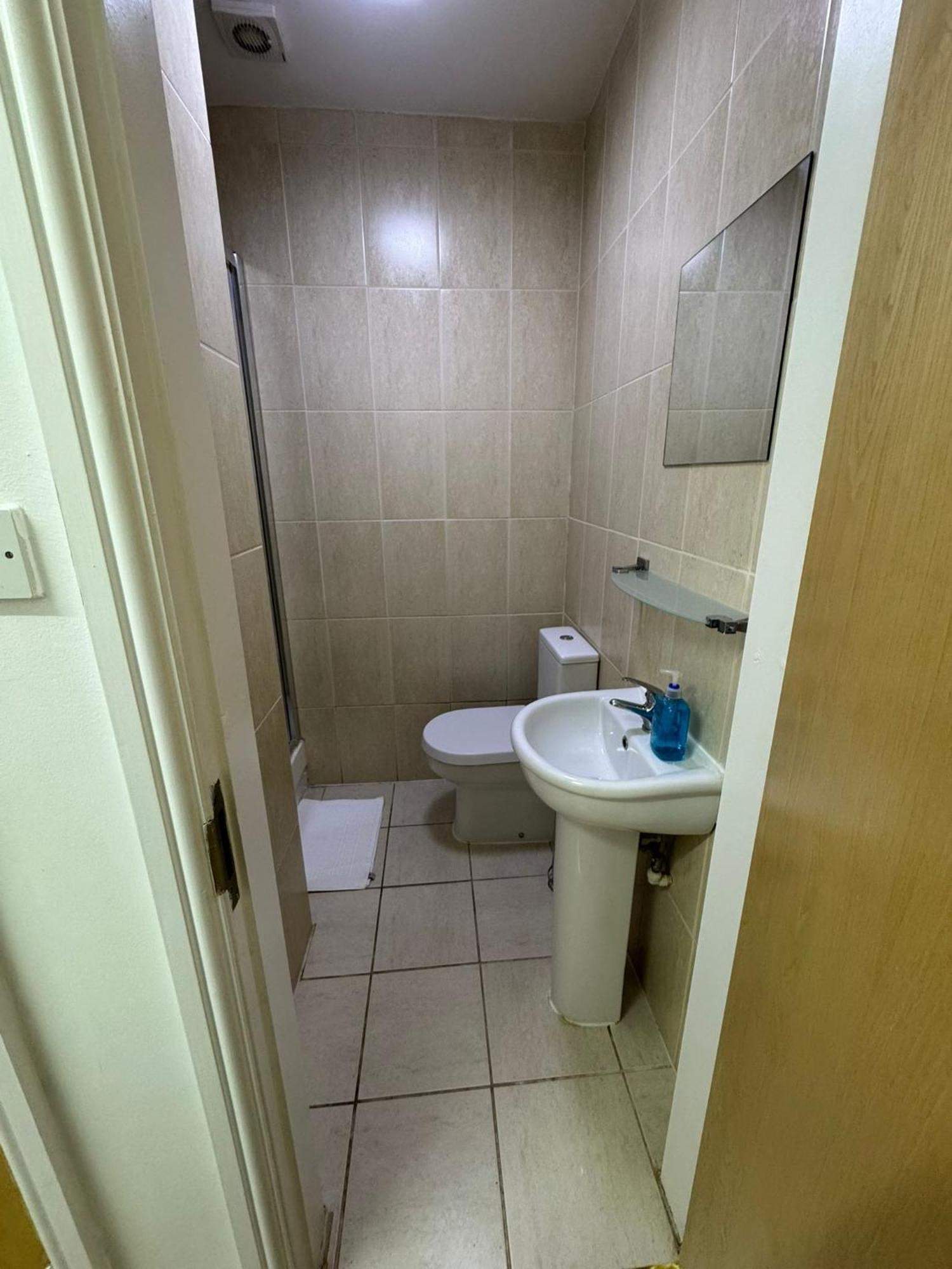 Sangha Hall Apartment *