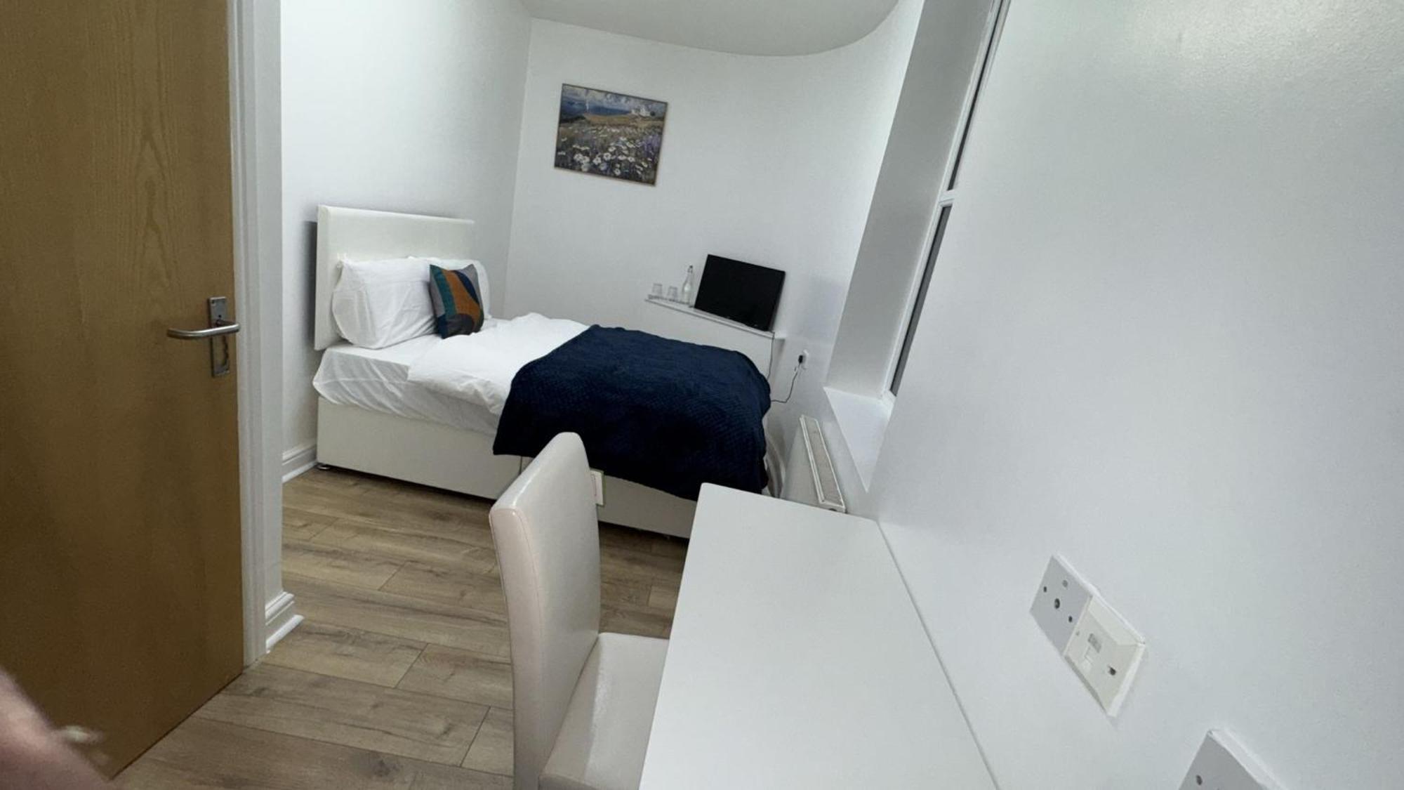 Sangha Hall Apartment *