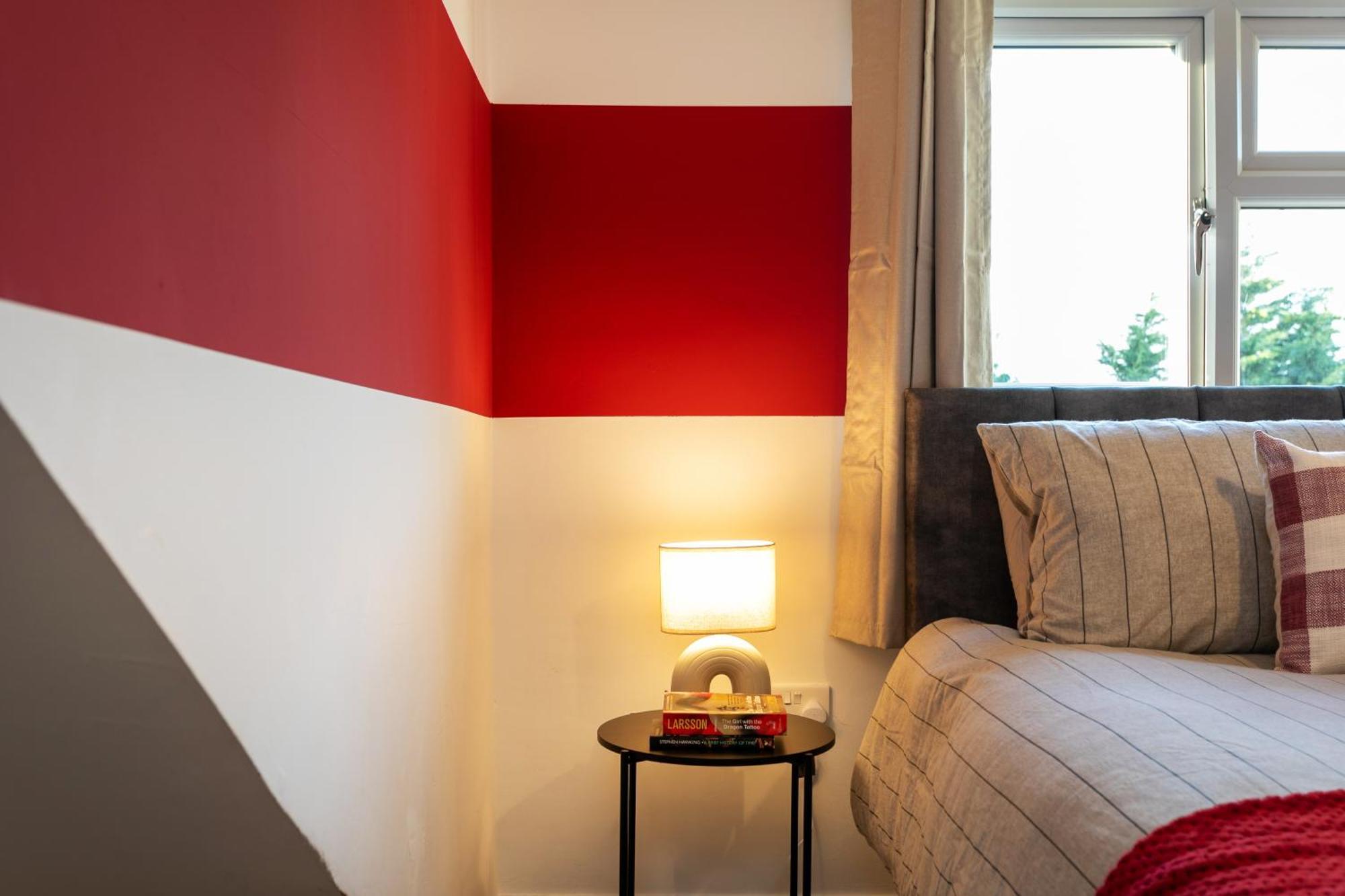 5 Bedroom 3 Bathroom Parking Contractors Relocations Families Leicester