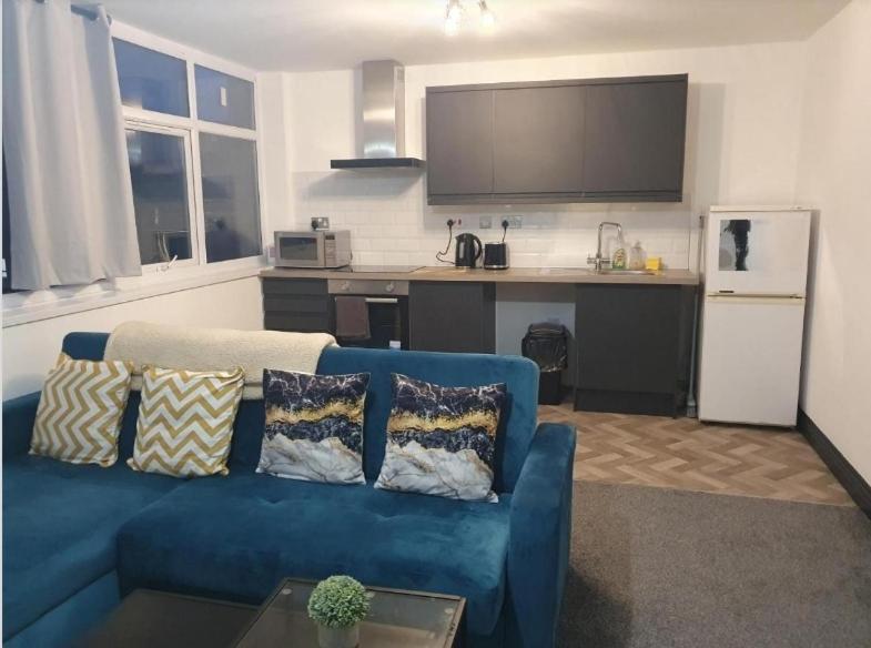Cosy Near Royal Infirmary & De Montfort Leicester