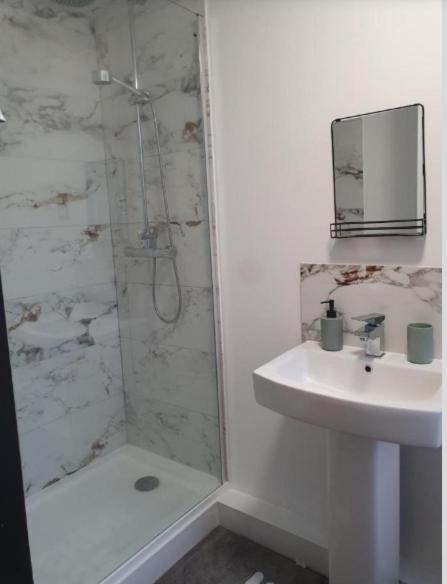 Cosy Near Royal Infirmary & De Montfort * Leicester