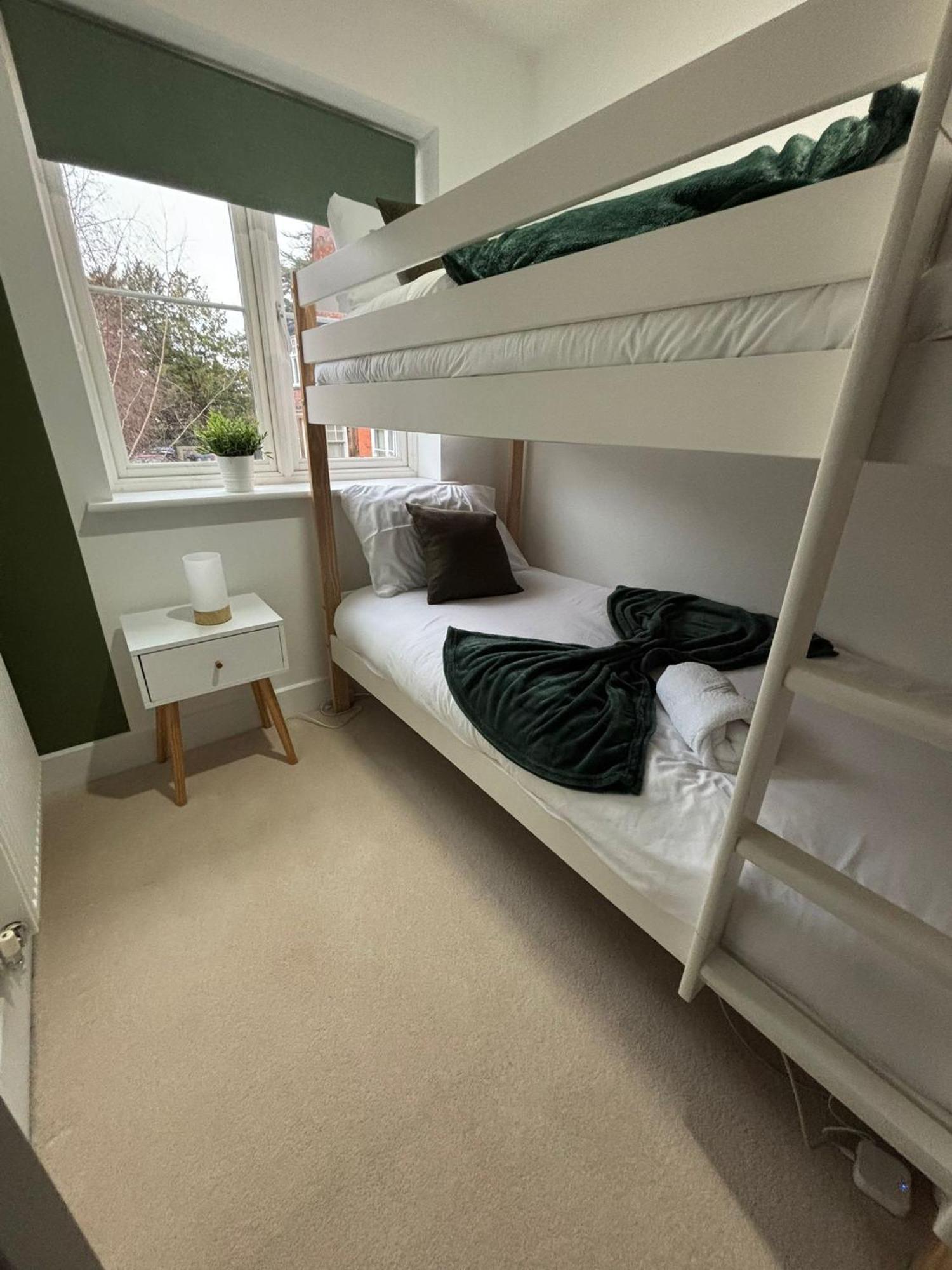 Modern From At Elm Tree House Holiday home *