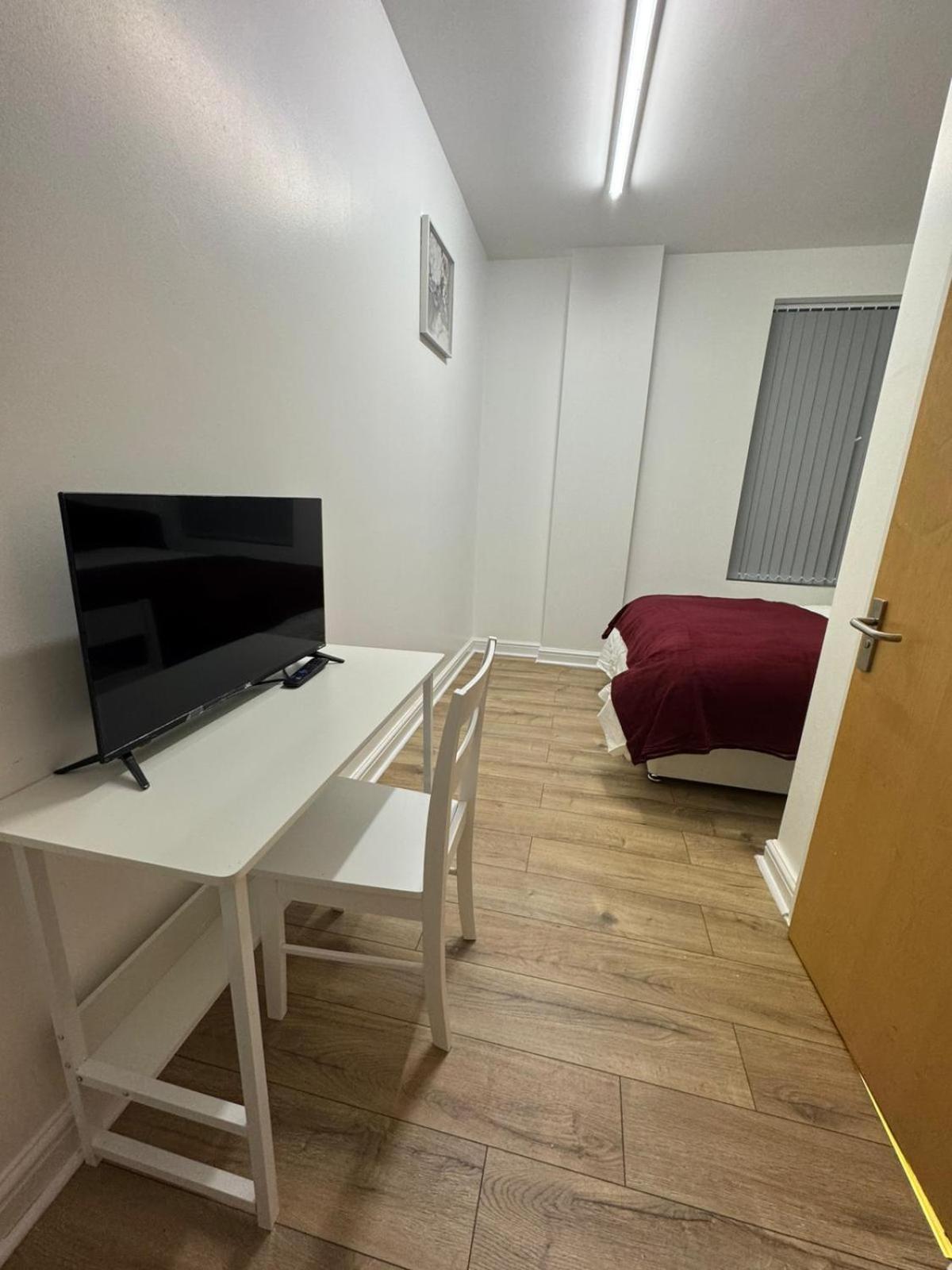 Apartment Sangha Hall *