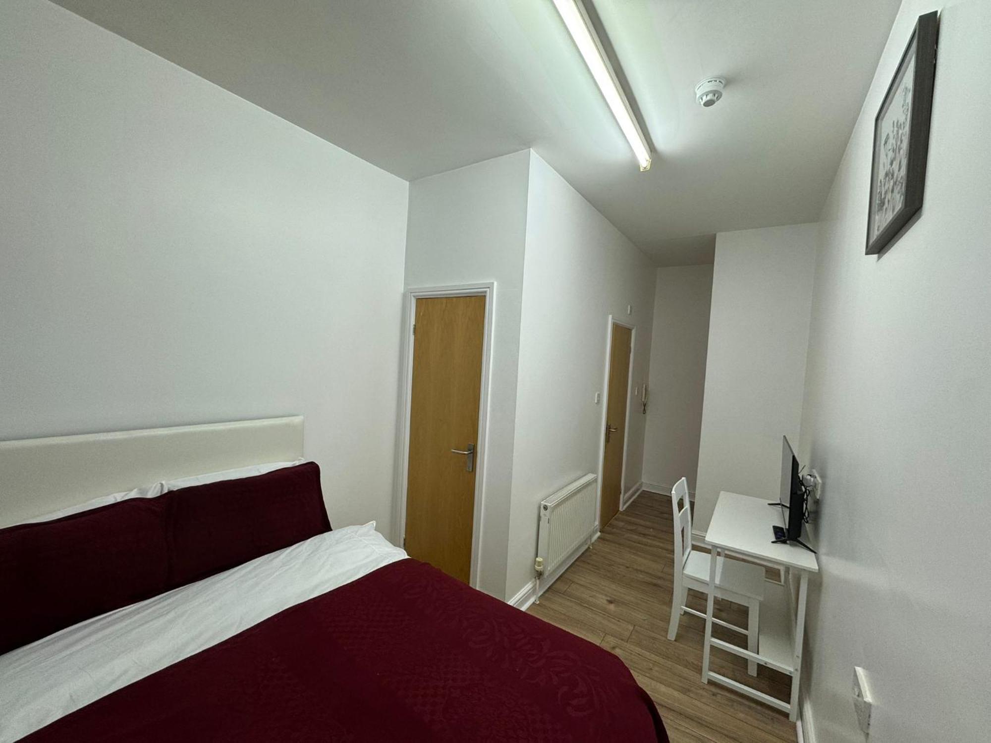 Sangha Hall Apartment *