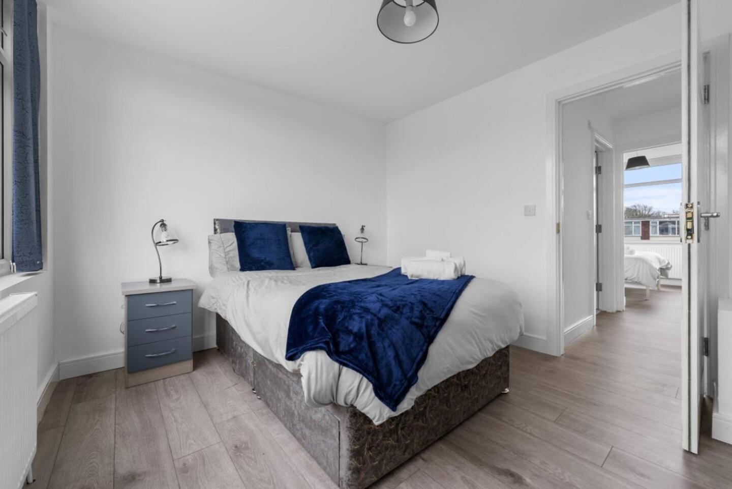 Holiday home Urban Comfort Stylish 3br 2bath With Free Parking *