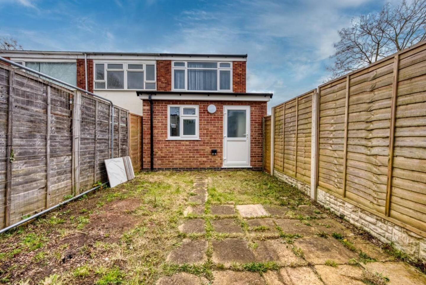 Urban Comfort Stylish 3br 2bath With Free Parking Holiday home *