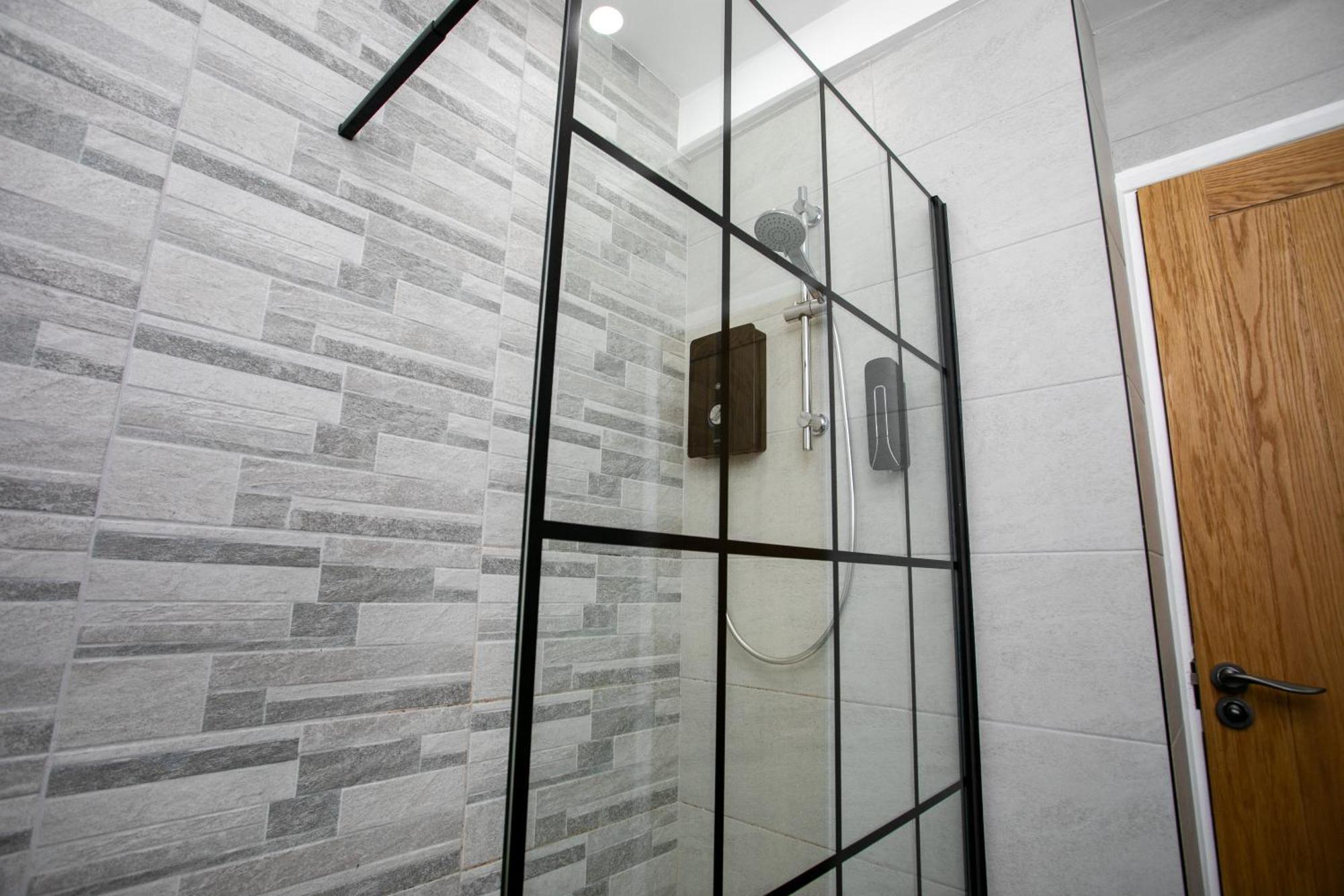Apartment Entire Luxurious 2 Bedroom Flat Leicester