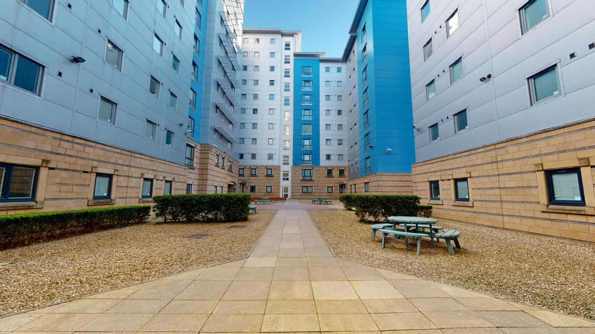 For Students Only Stylish Ensuites Near Of At Opal Court *