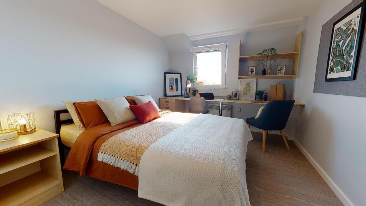 For Students Only Stylish Ensuites Near Of At Opal Court *
