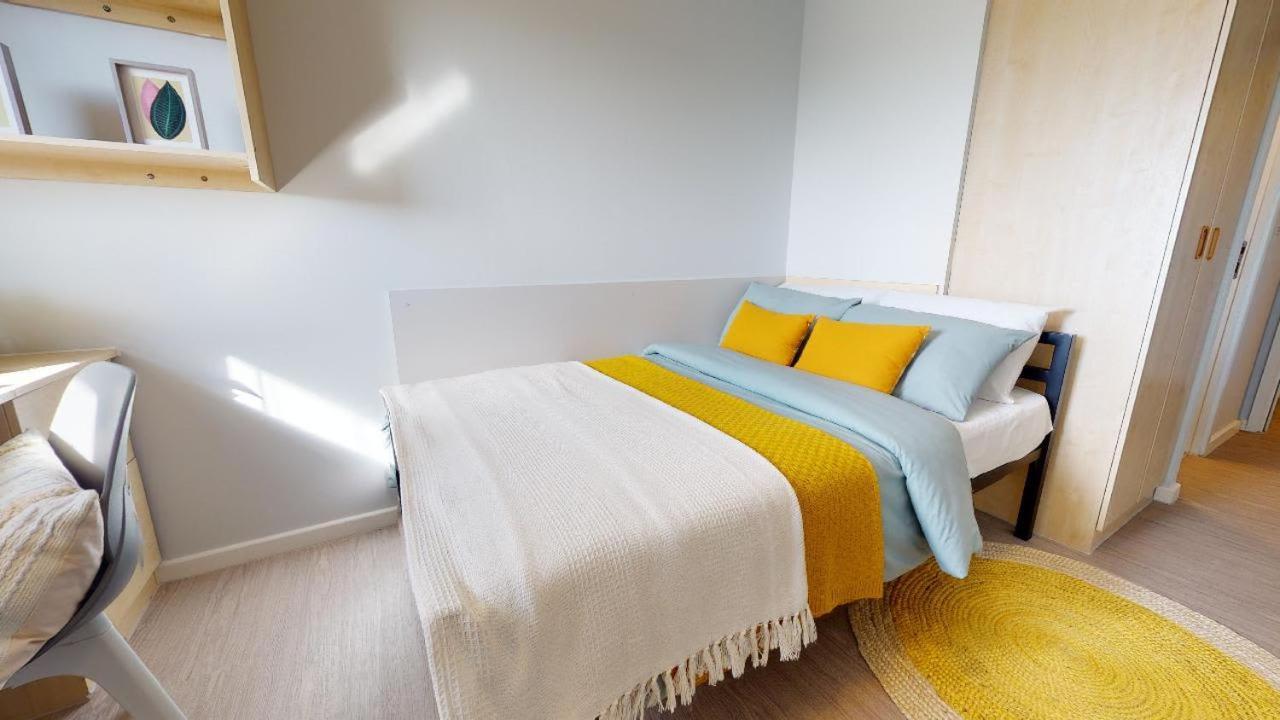 For Students Only Stylish Ensuites Near Of At Opal Court Leicester