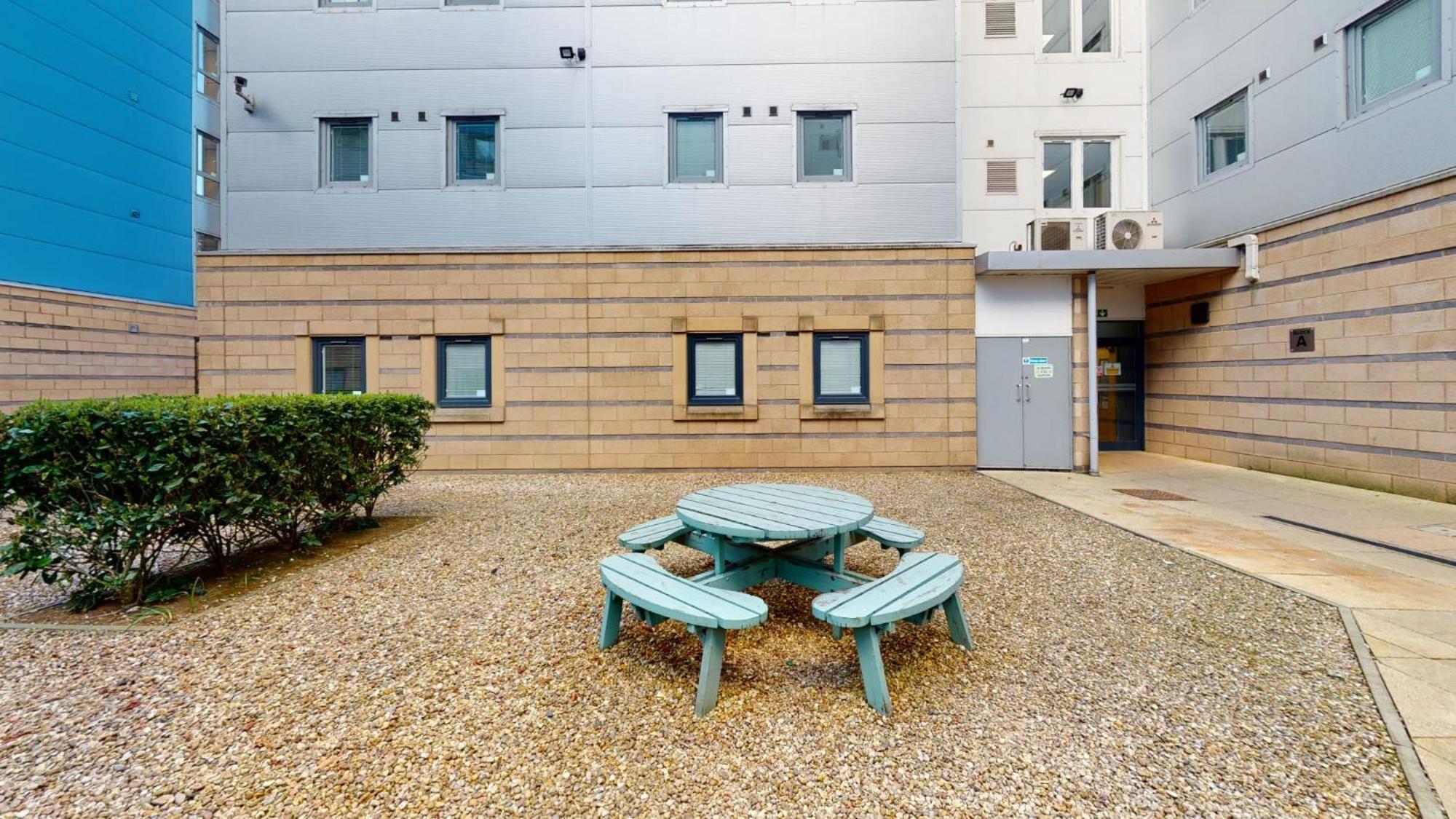 For Students Only Stylish Ensuites Near Of At Opal Court * Leicester