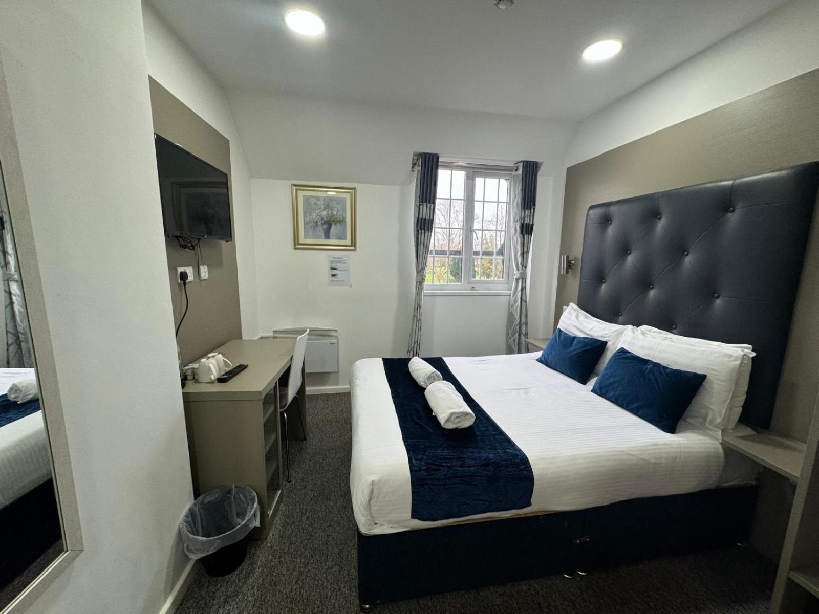 Abbey Hotel