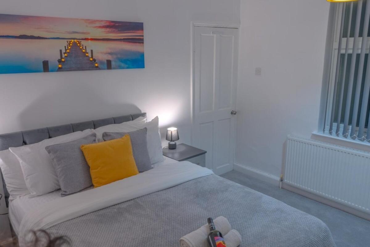 Malak Homes - Muriel Leicester