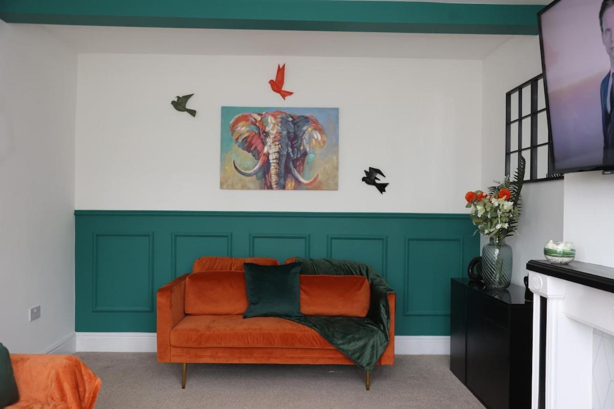 Contractors Haven - Centre Holiday home