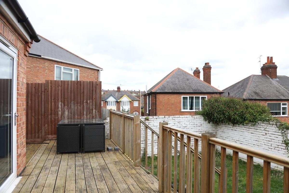 Contractors Haven - Centre