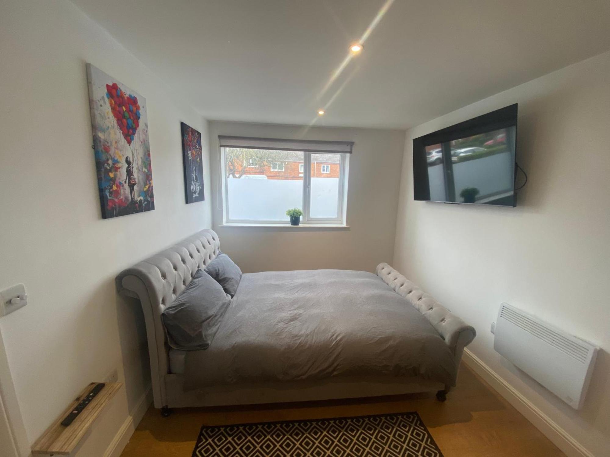 Apartment 1 Bed - Free Street Parking