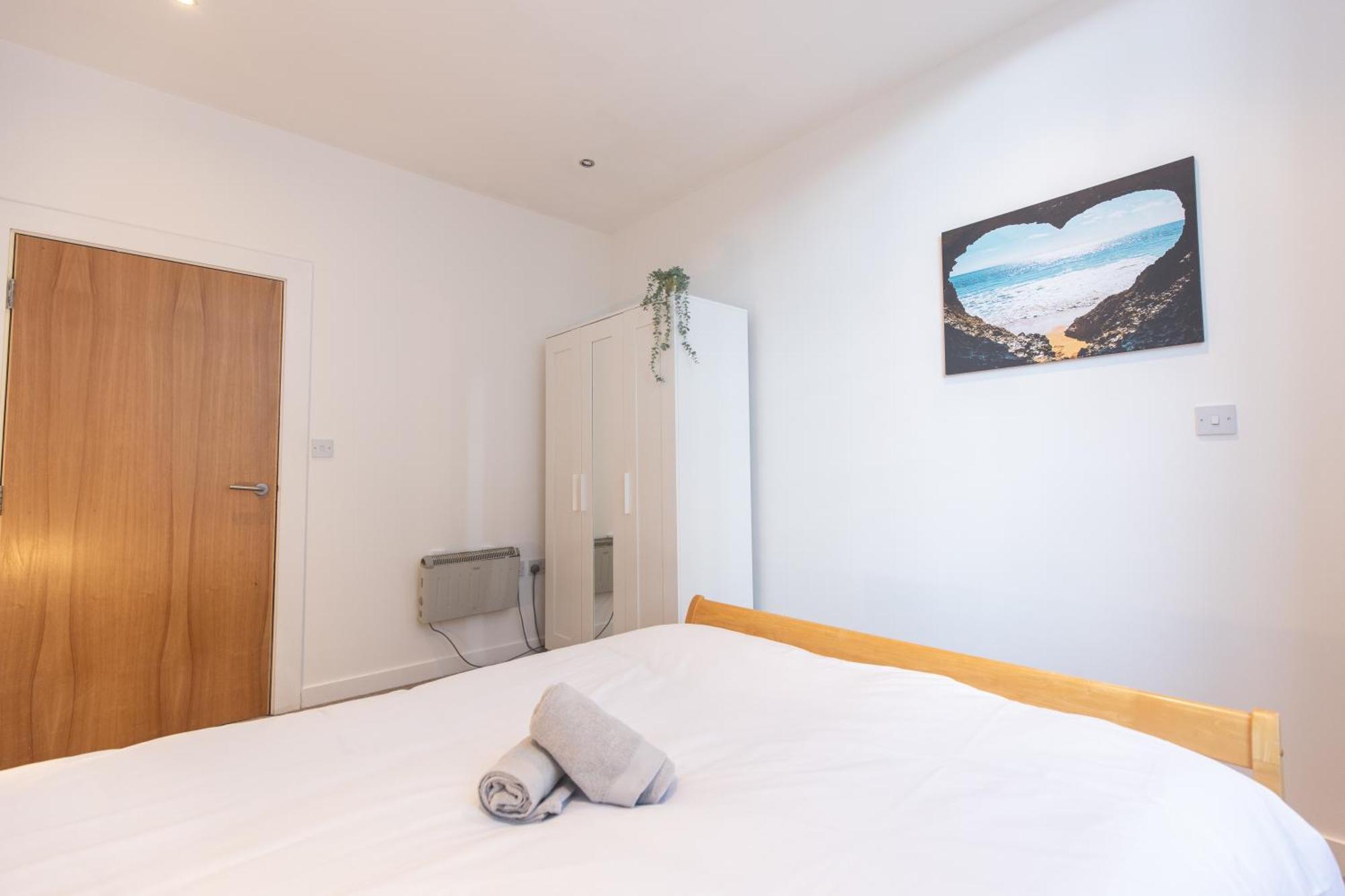 Spacious Centre Apartment