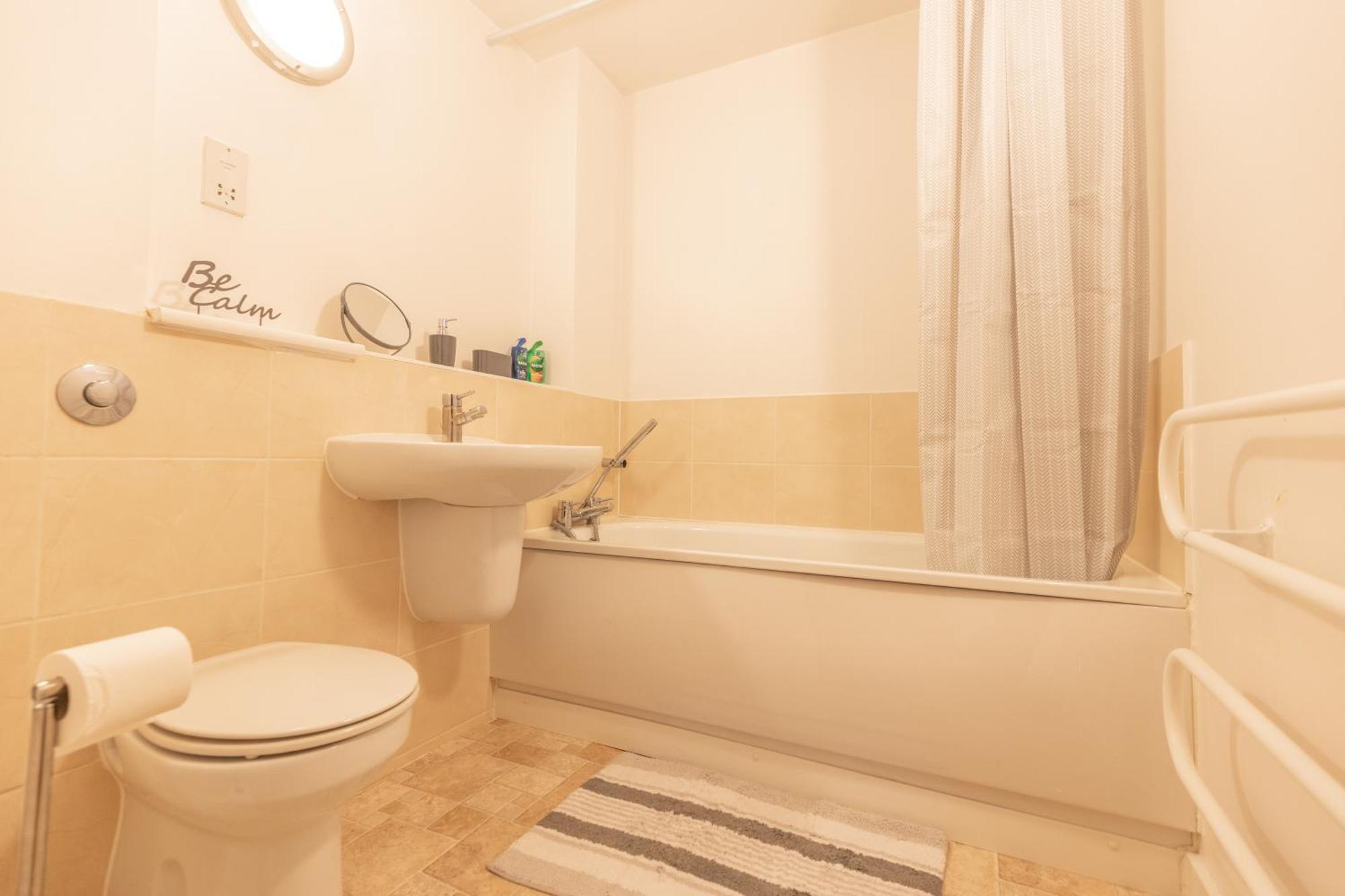 Cosy Ensuite Apartment, Centre Apartment Leicester